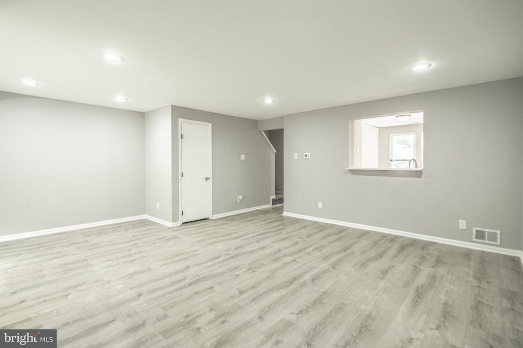 129 VILLA KNOLL CT, SICKLERVILLE, NJ 08081 — photo 4