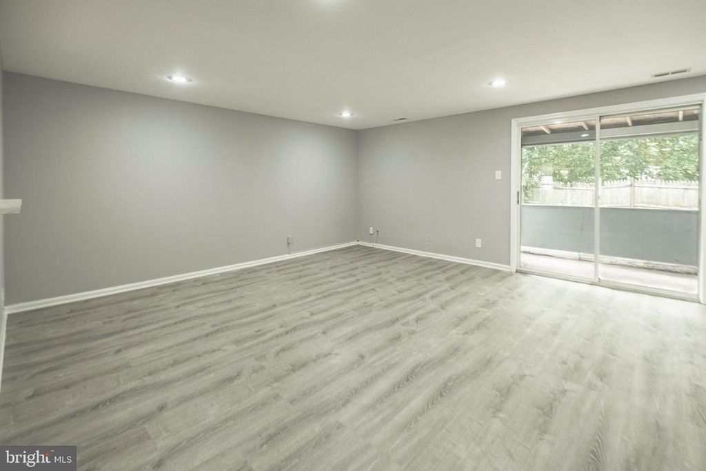 129 VILLA KNOLL CT, SICKLERVILLE, NJ 08081 — photo 5