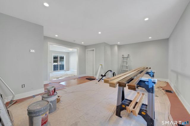 20 Bouton Street B, Norwalk, CT 06854