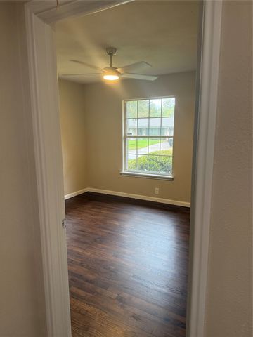 7254 Edgerton Drive, Dallas, TX 75231