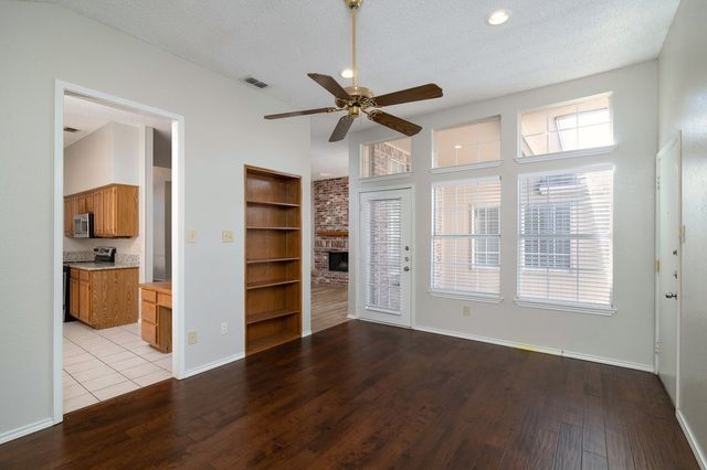 6813 Aimpoint Drive, Plano, TX 75023