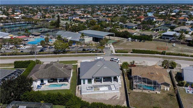 144 Sand Hill ST, Marco Island, FL 34145