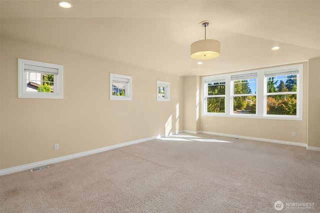 9815 224th Street SW, Edmonds, WA 98020