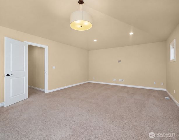 9815 224th Street SW, Edmonds, WA 98020