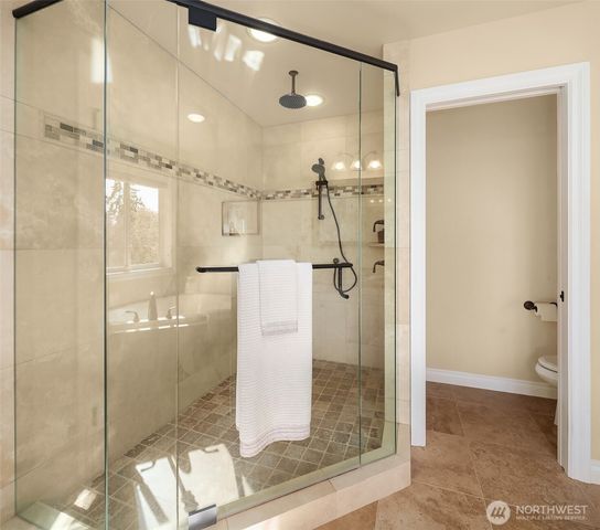 9815 224th Street SW, Edmonds, WA 98020