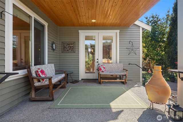 9815 224th Street SW, Edmonds, WA 98020
