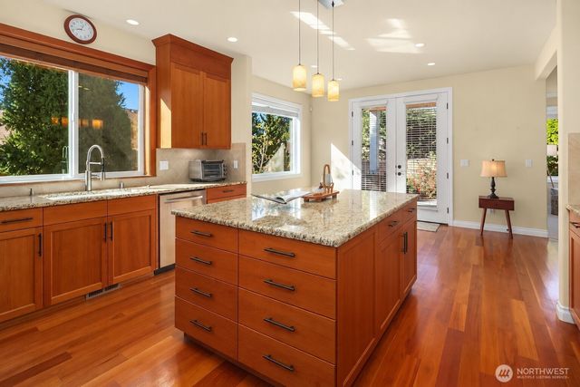 9815 224th Street SW, Edmonds, WA 98020