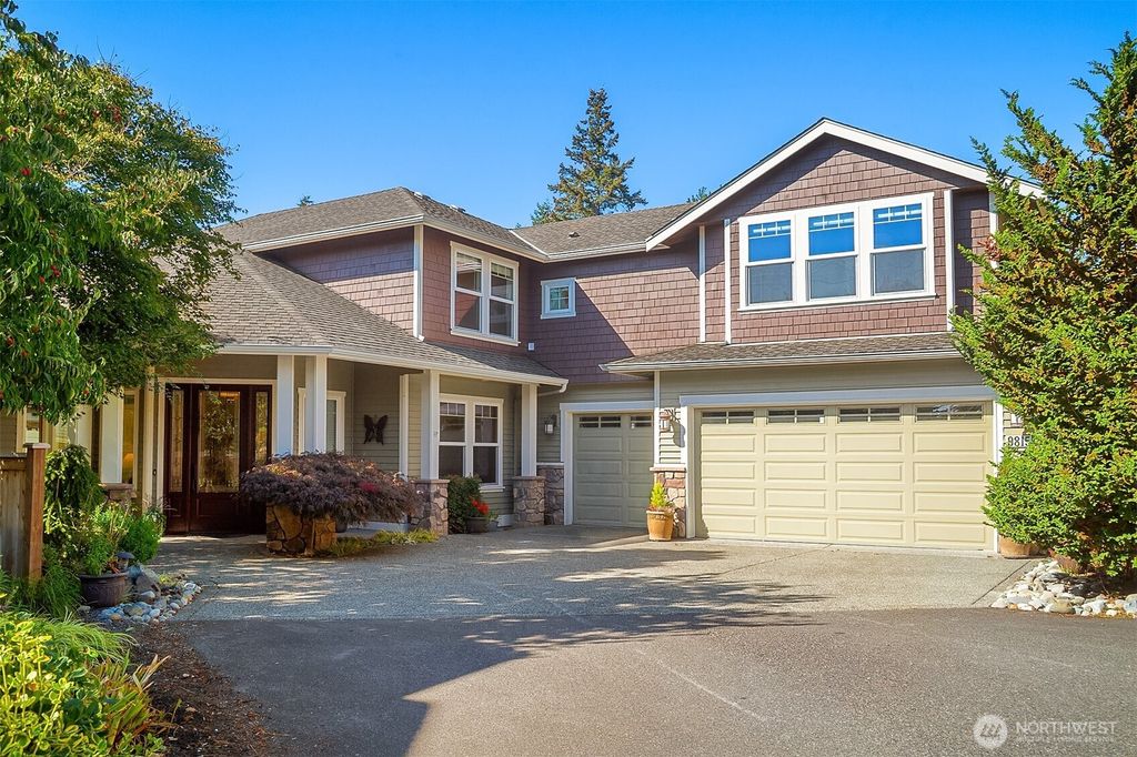 9815 224th Street SW, Edmonds, WA 98020