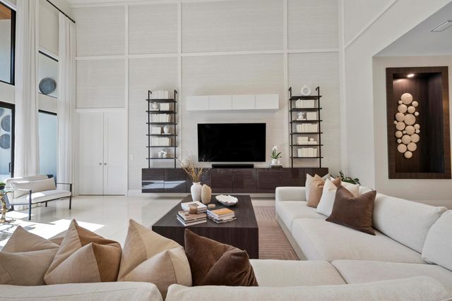 2350 NW 43rd Street, Boca Raton, FL 33431