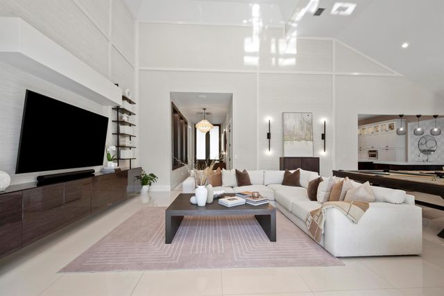 2350 NW 43rd Street, Boca Raton, FL 33431