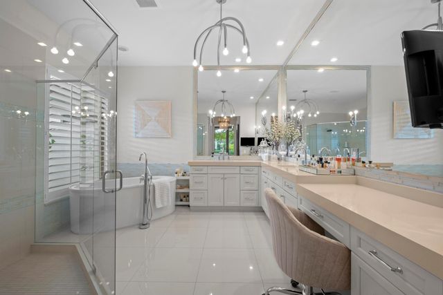 2350 NW 43rd Street, Boca Raton, FL 33431