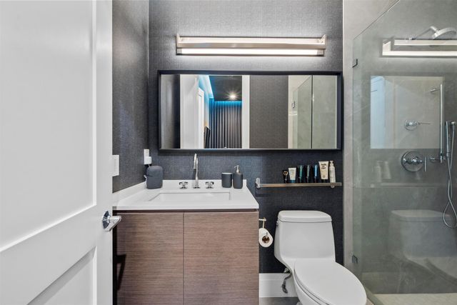 2350 NW 43rd Street, Boca Raton, FL 33431