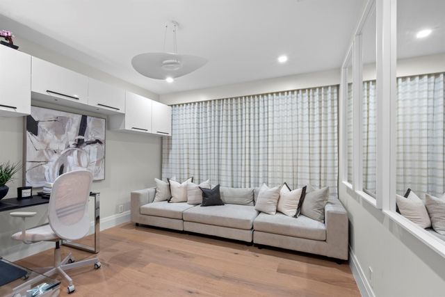 2350 NW 43rd Street, Boca Raton, FL 33431