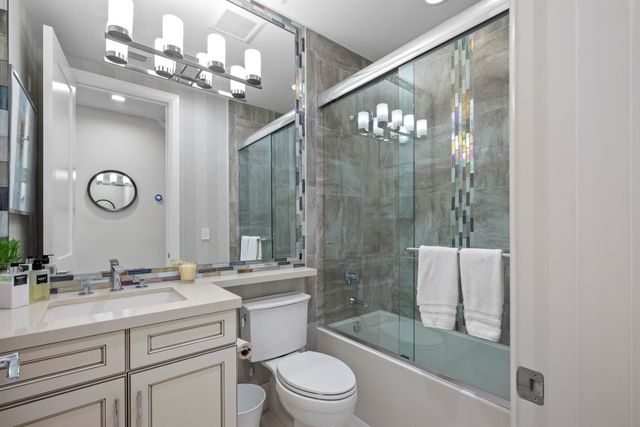 2350 NW 43rd Street, Boca Raton, FL 33431