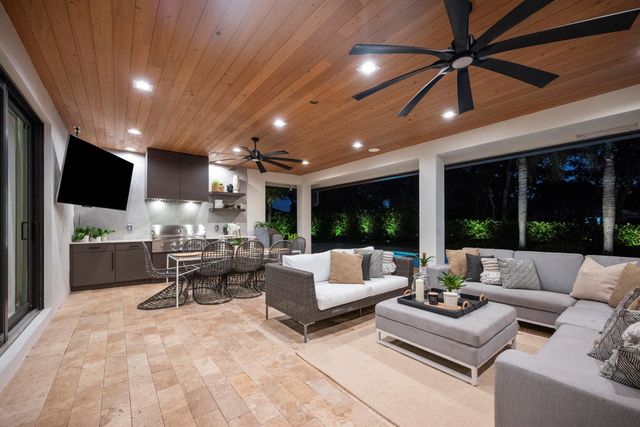 2350 NW 43rd Street, Boca Raton, FL 33431