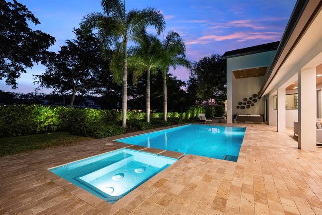 2350 NW 43rd Street, Boca Raton, FL 33431