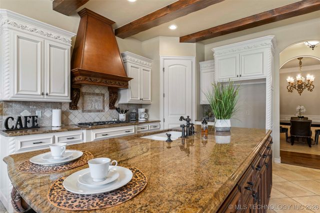 11319 S College Avenue, Tulsa, OK 74137