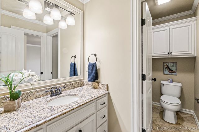 11319 S College Avenue, Tulsa, OK 74137