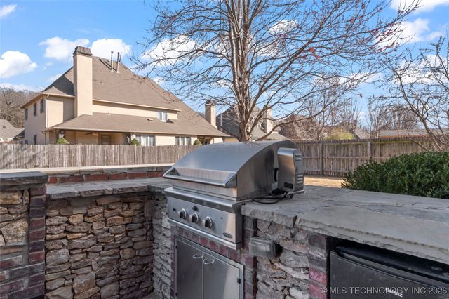 11319 S College Avenue, Tulsa, OK 74137