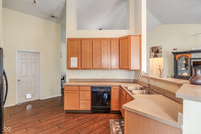 1184 Turfway Drive, Avon, IN 46123