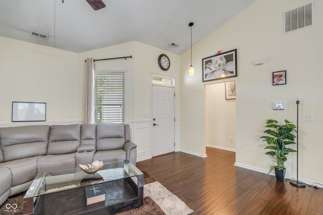 1184 Turfway Drive, Avon, IN 46123