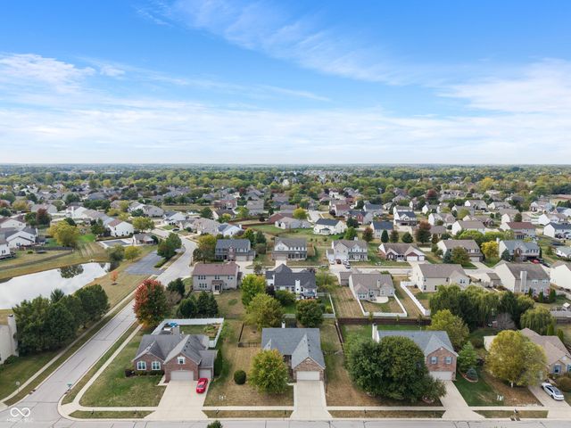 1184 Turfway Drive, Avon, IN 46123