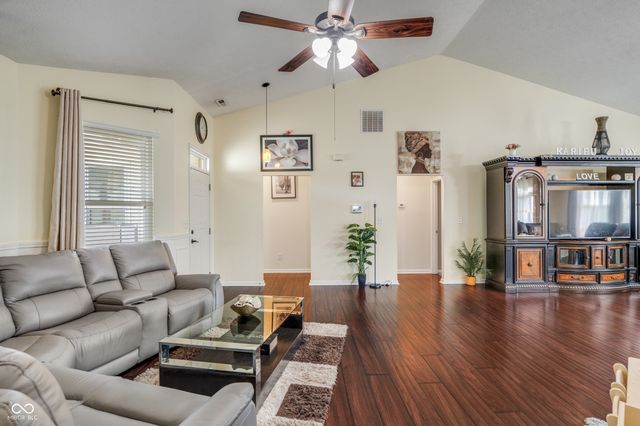 1184 Turfway Drive, Avon, IN 46123