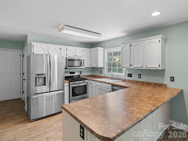 17 Mill Stone Drive, Asheville, NC 28803