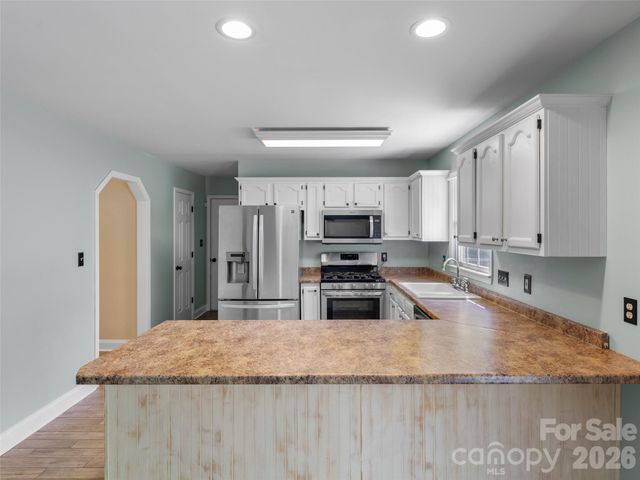 17 Mill Stone Drive, Asheville, NC 28803