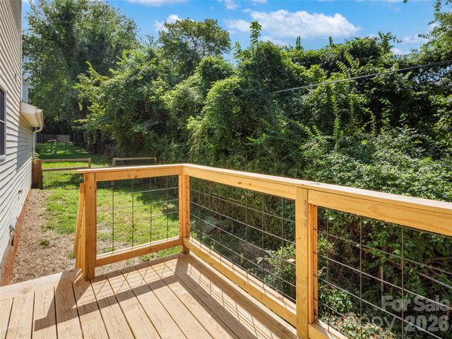 17 Mill Stone Drive, Asheville, NC 28803