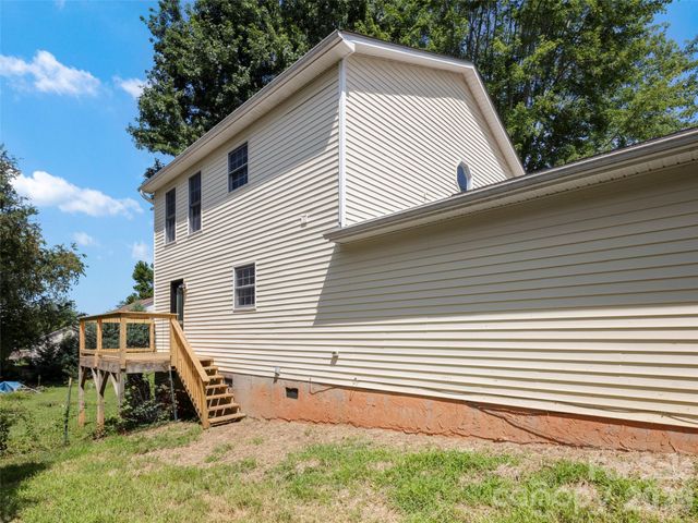 17 Mill Stone Drive, Asheville, NC 28803