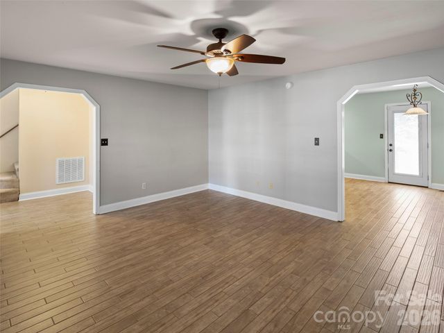 17 Mill Stone Drive, Asheville, NC 28803