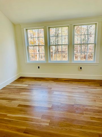 27 7th Street, Edgartown, MA 02539