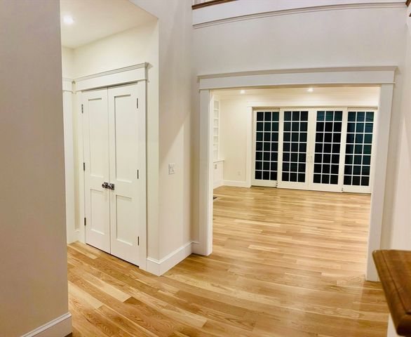 27 7th Street, Edgartown, MA 02539