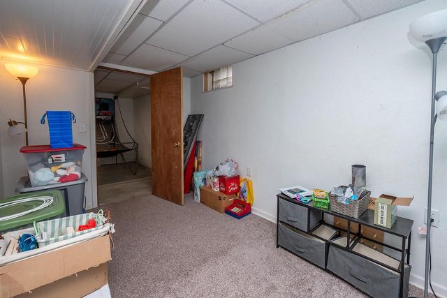 517 Fox Knoll DRIVE, Waterford, WI 53185