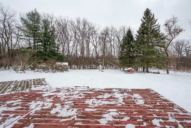 517 Fox Knoll DRIVE, Waterford, WI 53185