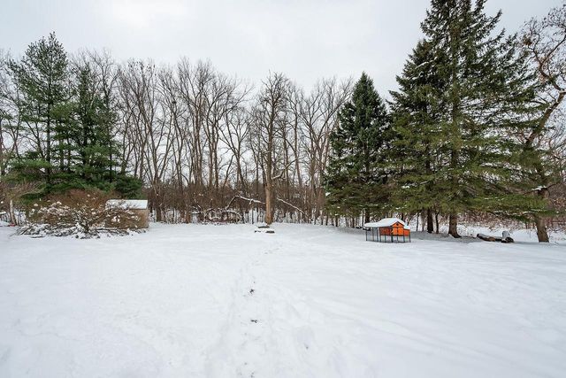 517 Fox Knoll DRIVE, Waterford, WI 53185