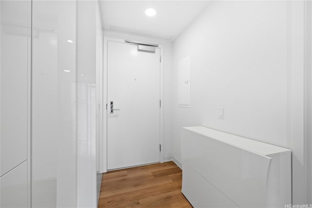 987 Queen Street 3910, Honolulu, HI 96814