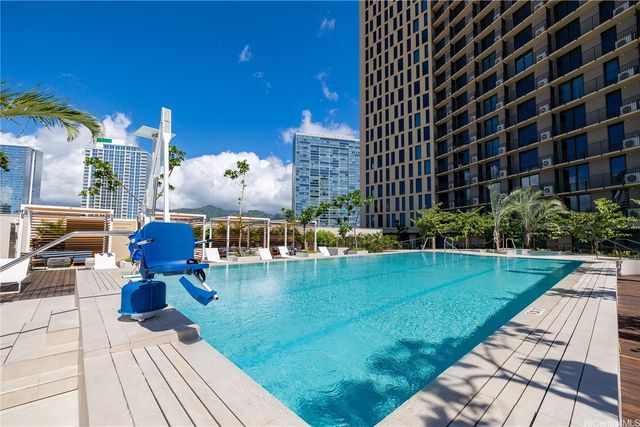 987 Queen Street 3910, Honolulu, HI 96814