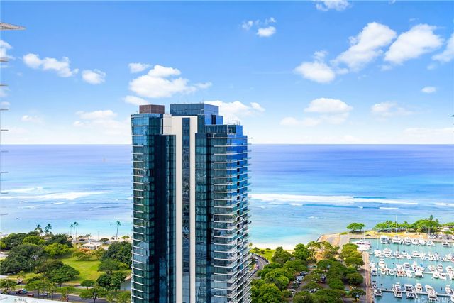 987 Queen Street 3910, Honolulu, HI 96814