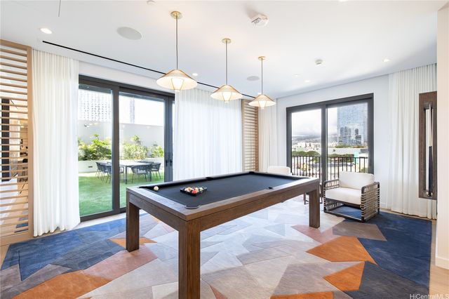 987 Queen Street 3910, Honolulu, HI 96814