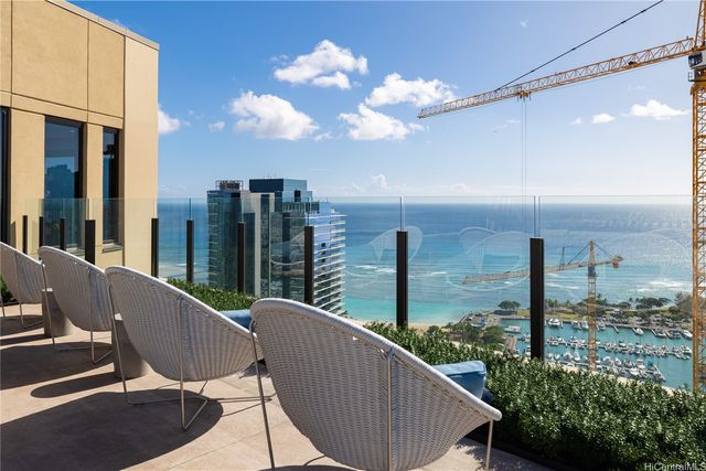 987 Queen Street 3910, Honolulu, HI 96814