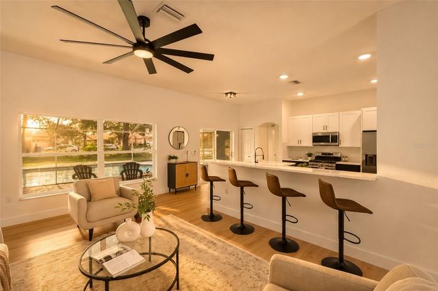 10117 WHISPER POINTE DRIVE, Tampa, FL 33647
