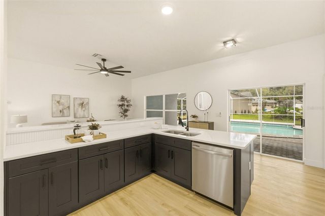 10117 WHISPER POINTE DRIVE, Tampa, FL 33647