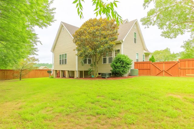 199 Falcons View Drive, Ringgold, GA 30736