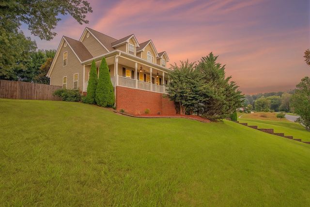 199 Falcons View Drive, Ringgold, GA 30736