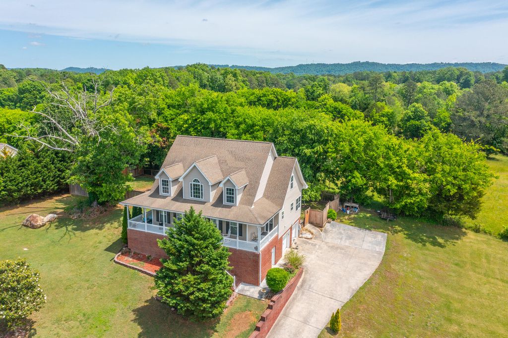 199 Falcons View Drive, Ringgold, GA 30736