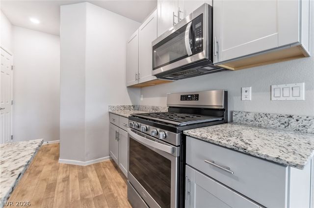 4660 BLAISE Avenue 101, North Las Vegas, NV 89084