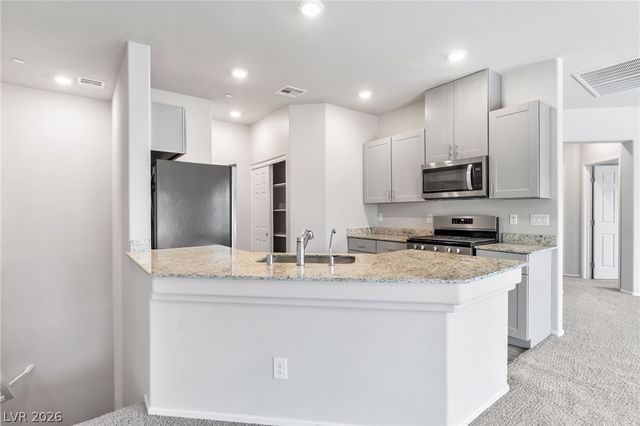 4660 BLAISE Avenue 101, North Las Vegas, NV 89084