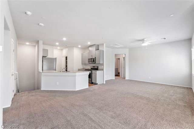 4660 BLAISE Avenue 101, North Las Vegas, NV 89084